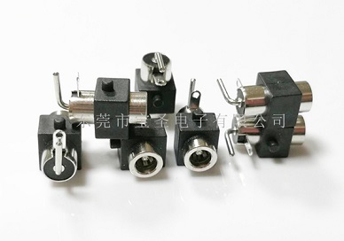 DC電源插座怎么樣使用？